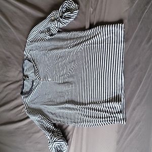 Mens h&m black and white striped shirt. Button sleeve size medium